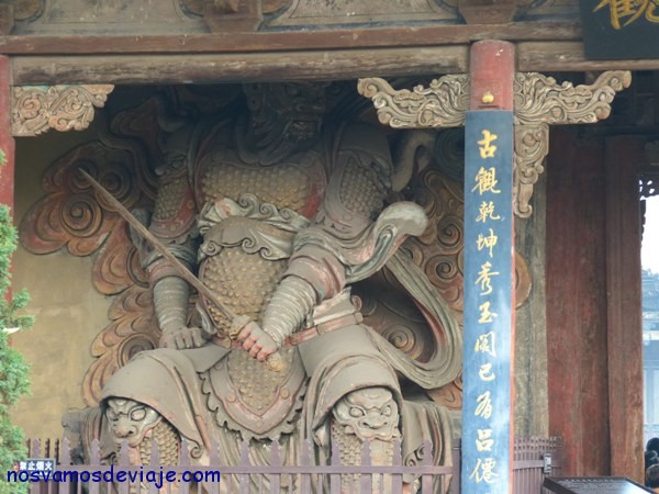 Escultura de templo Pingyao